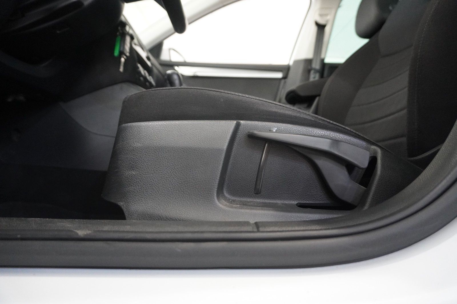 Fahrzeugabbildung SKODA Octavia Combi 1.8 TSI STYLE DSG NAVI/LED/SHZ/DAB