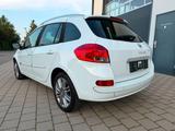 Renault Clio Grandtour Night & Day - Renault Clio: Night Day