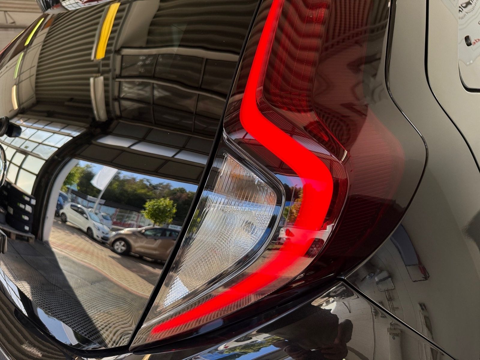 Fahrzeugabbildung Toyota Aygo 1.0 Air Style Kamera,LED,PDC,Faltdach