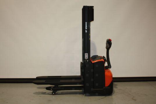 Toyota SWE120L