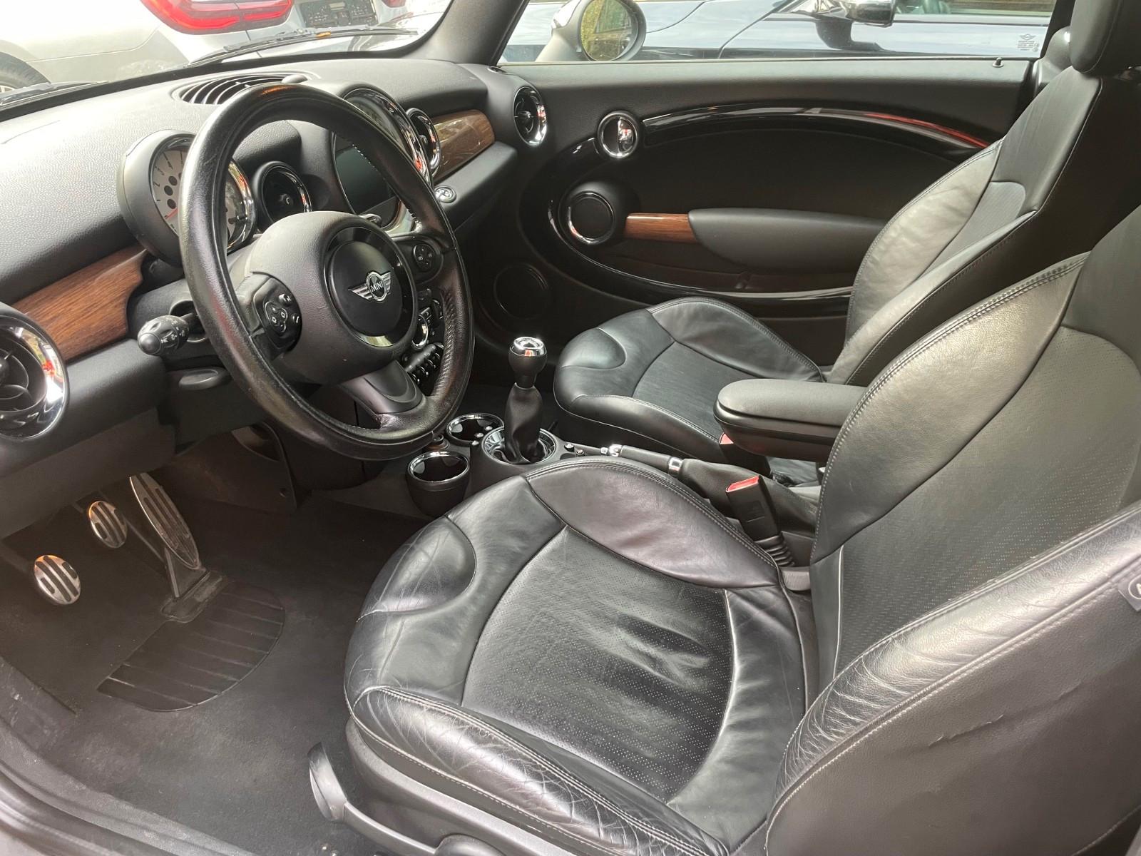 MINI Cooper S Facelift - Navi - Xenon