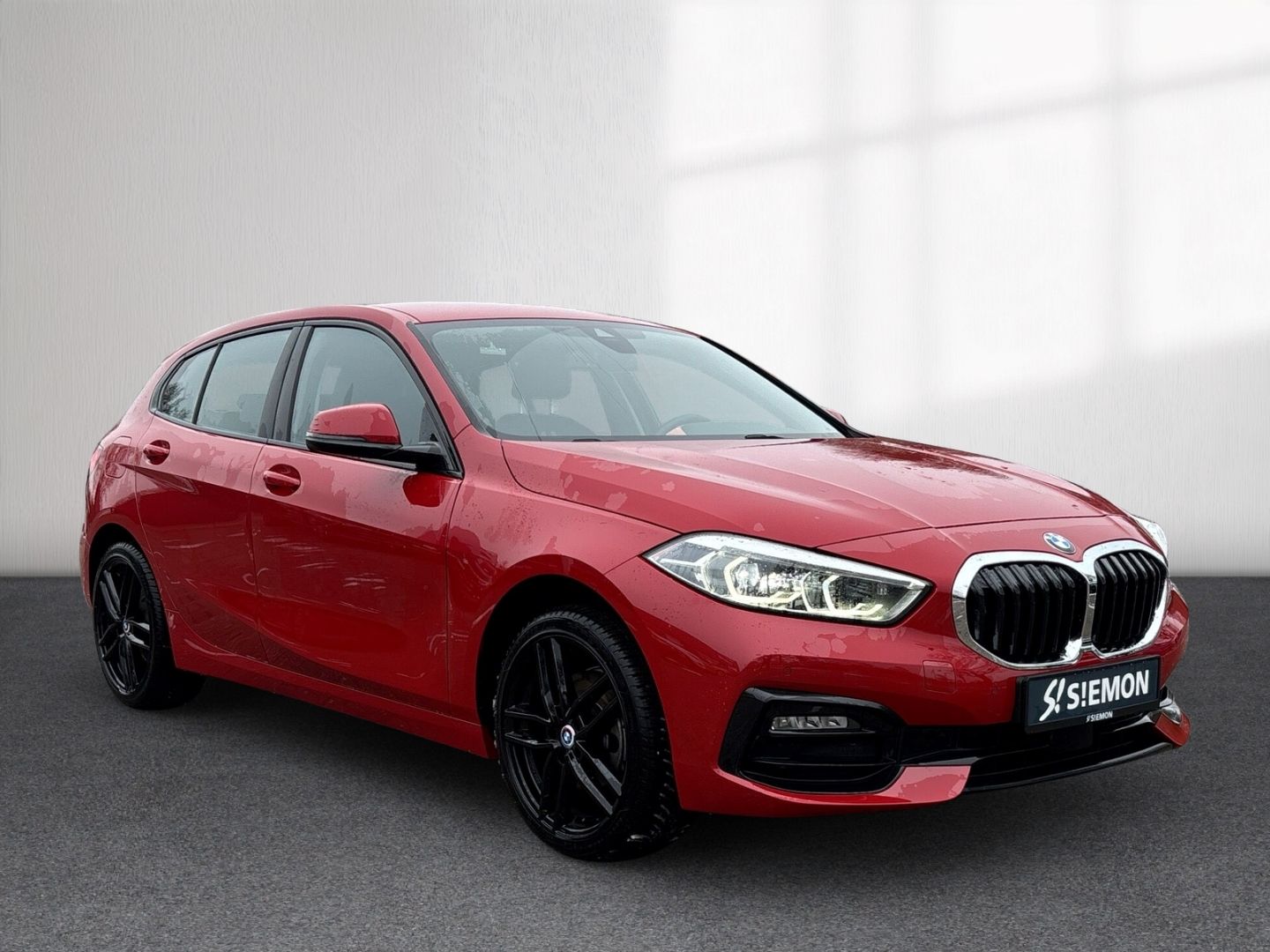 BMW 118 i Sport Line ShadowLine AdaptLED Navi PDC foto 6
