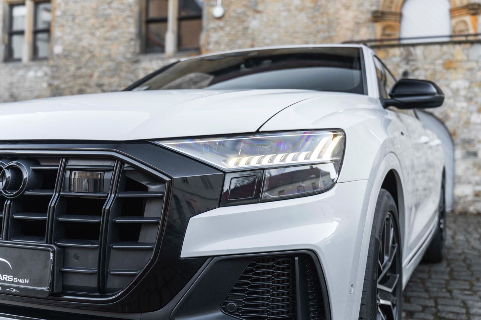 Fahrzeugabbildung Audi Q8 55 TFSI Quattro S-LINE B&O 3D ACC MATRIX NAV