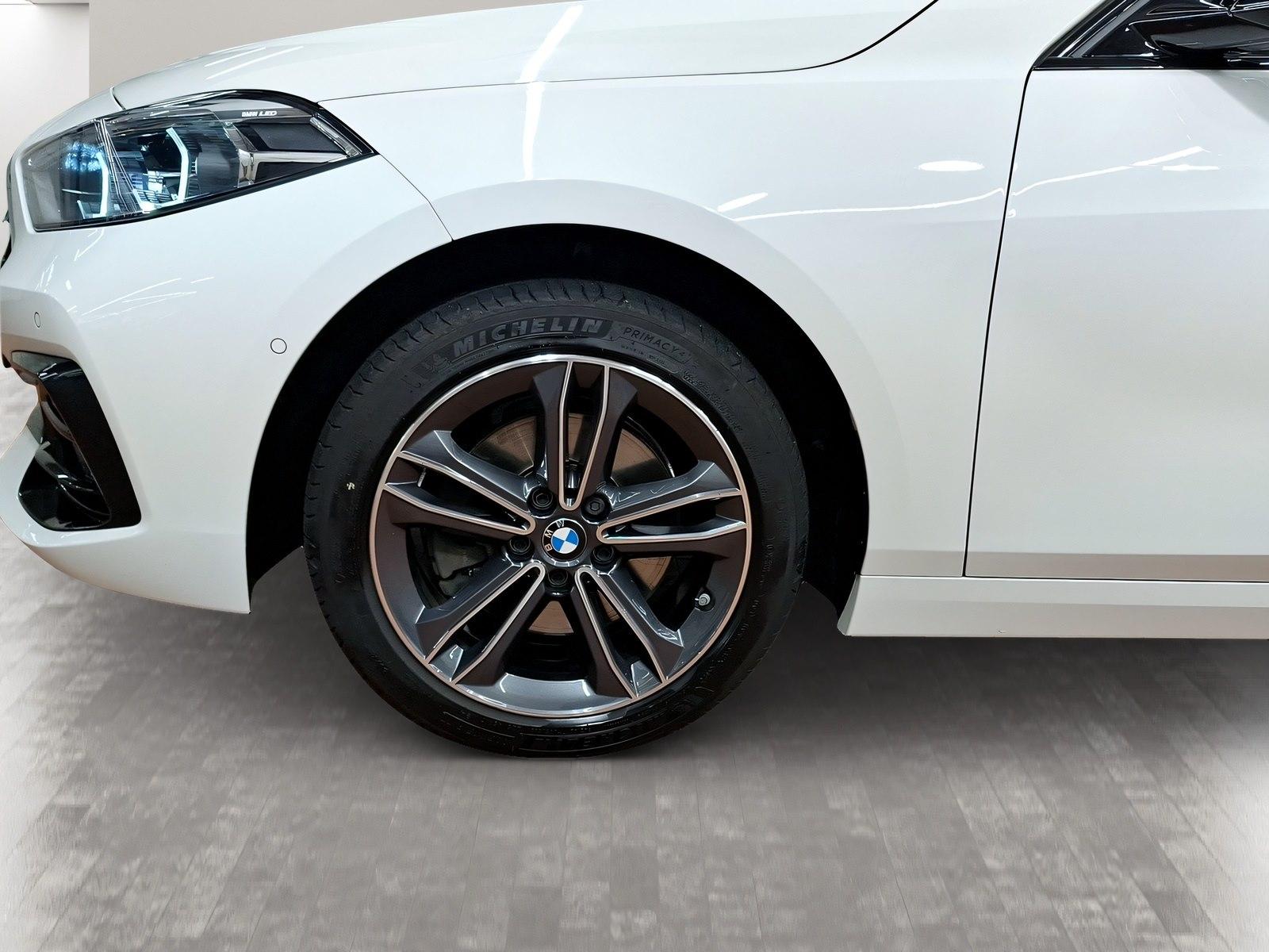 BMW 118 d Sport Line Navi Kamera Sportsitze LED, миниатюра 9