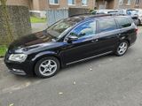 Volkswagen Passat Kombi 2.0 TDI DSG · Automatik 