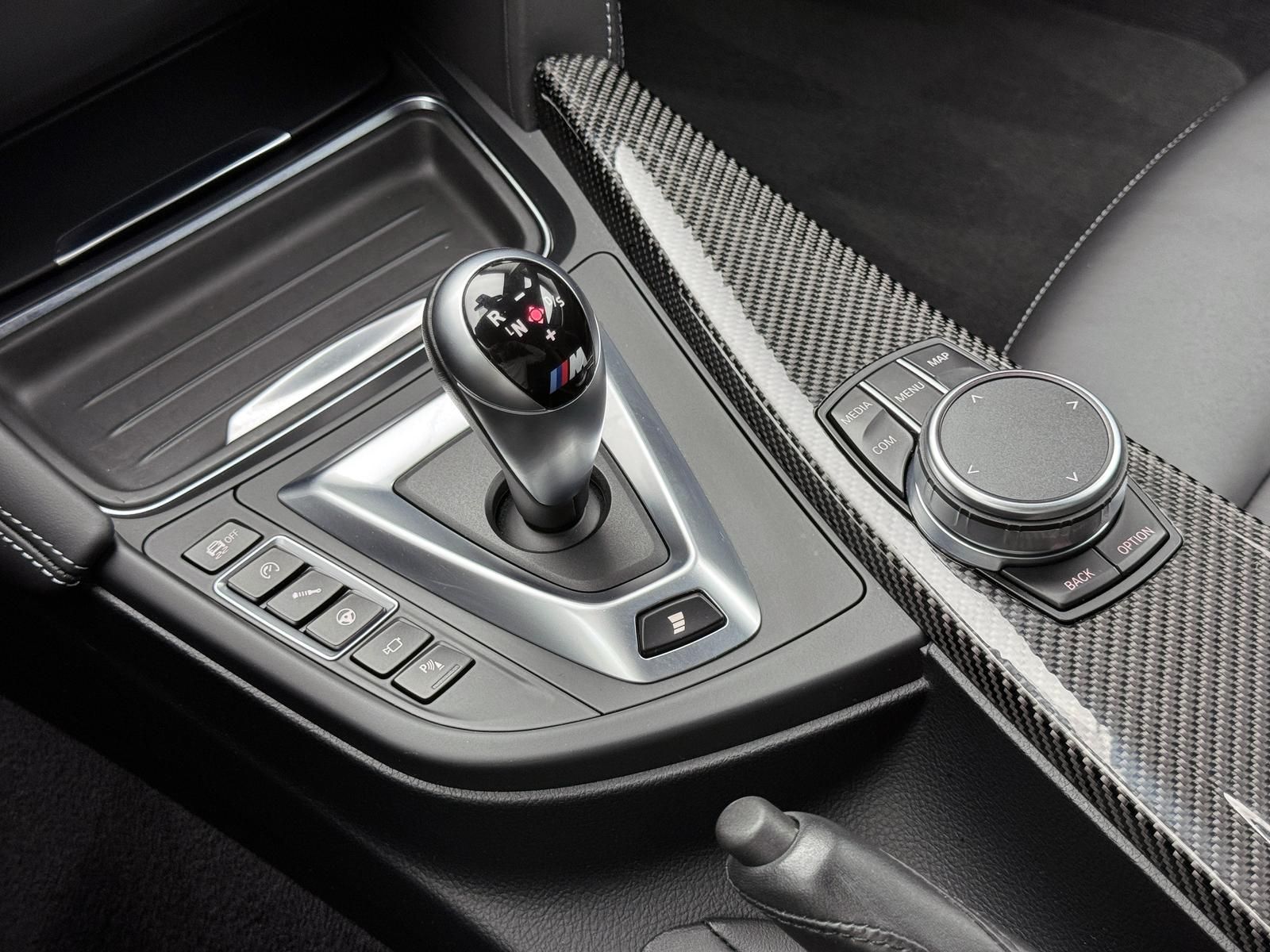 Fahrzeugabbildung BMW DEUTSCH*1-HAND*CARBON*KLAPPE*GEWINDE*EINZELSTĂCK