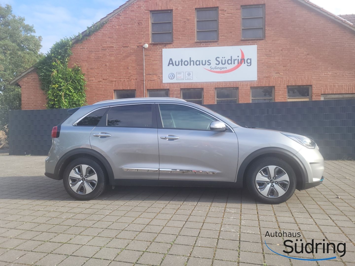 Niro 1.6Spirit Plug-in Hybrid DSG AHK Navi Leder