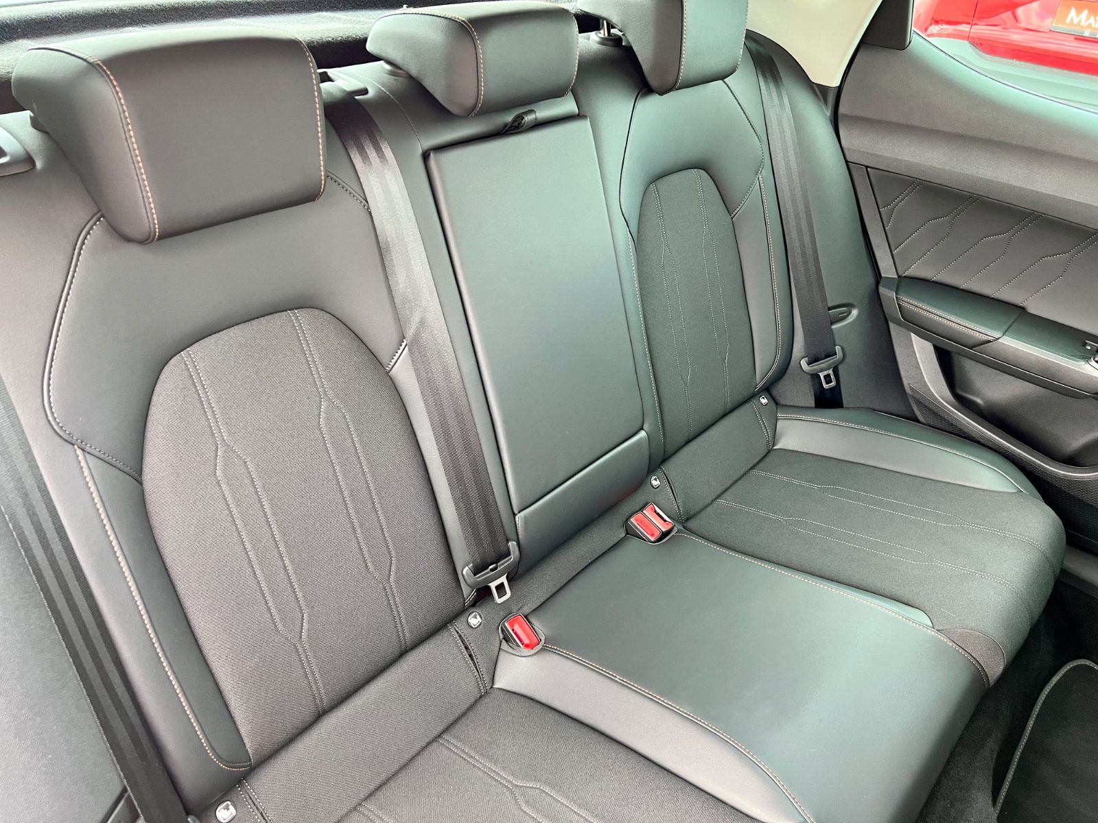 CUPRA Leon AAC LED ISOFIX L+R SENSOR