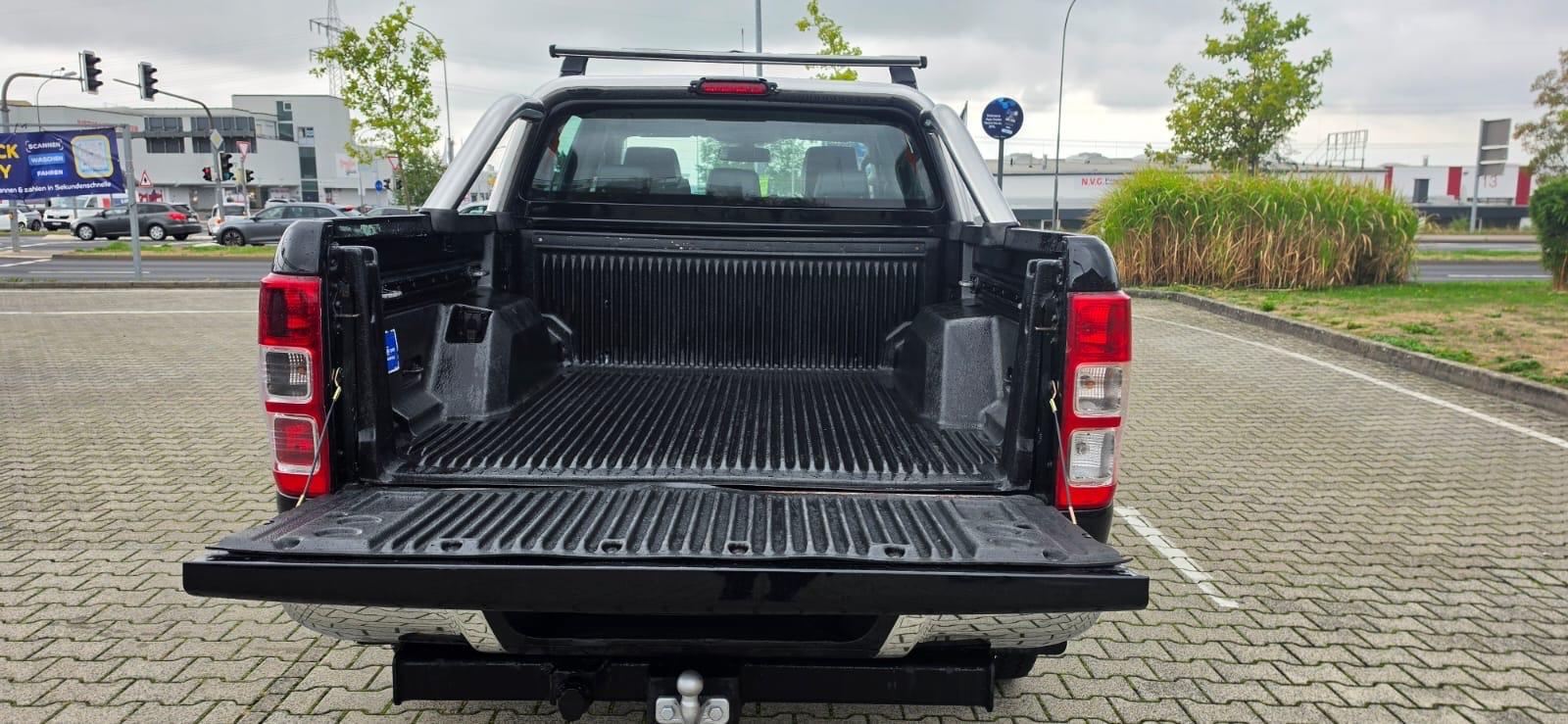 Ford Ranger Limited 3.2 TDCI 200ch - TVA Récupérable - Attelage - Entretien récent - Sièges éléctriques / chauffants