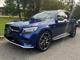 Mercedes-Benz GLC 43 AMG Head-Up Distronic Keyless - blaue Mercedes-Benz GLC 43 AMG