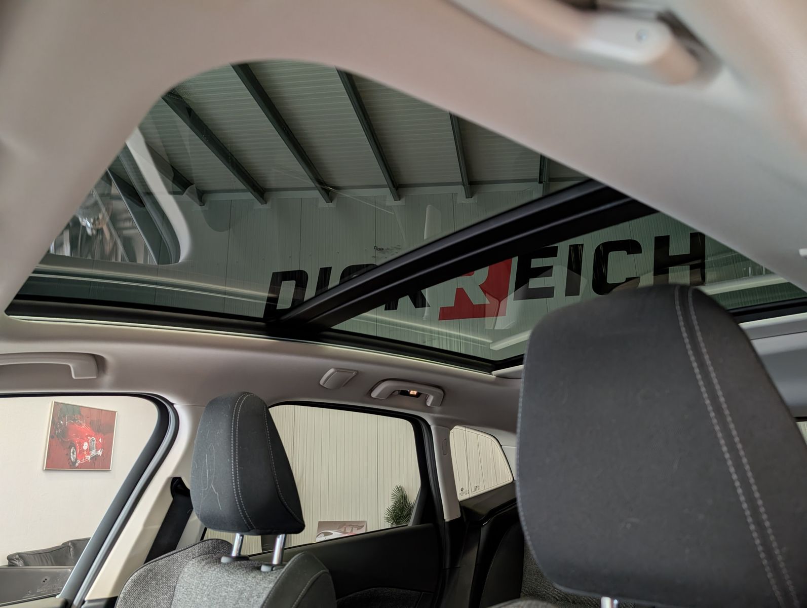 Fahrzeugabbildung BMW 218 Active Tourer i Travel-Pake LED Cam Pano AHK