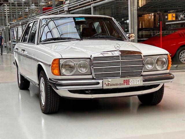 Mercedes-Benz 200 W123 - Top, mit 5Gang und Klimaautomatik!