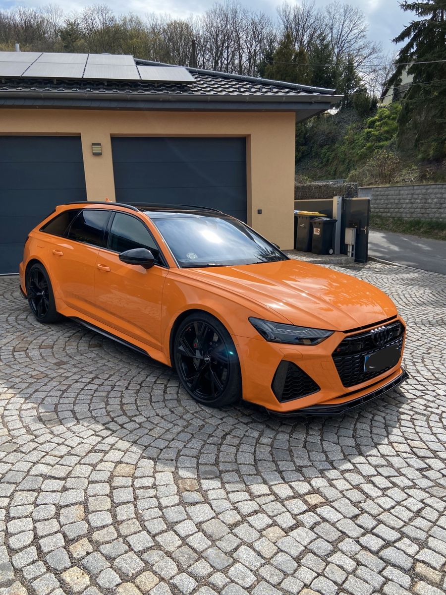 AUDI RS6 - Dynamik-Paket Plus 305km/h Advanced Sound