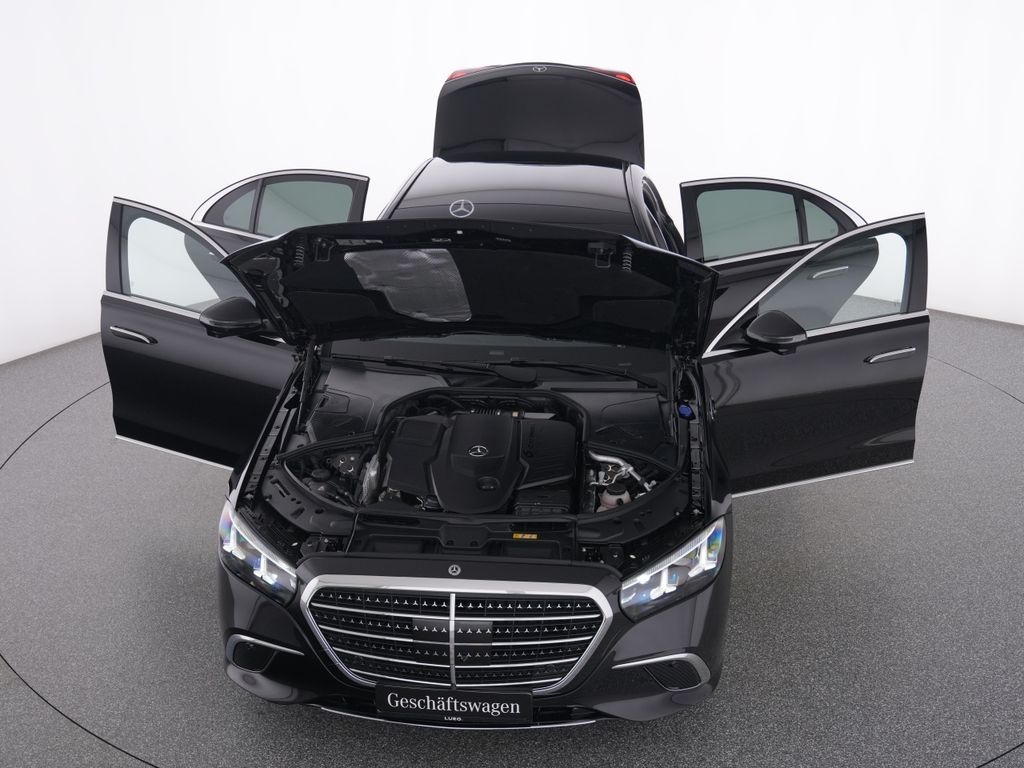 MERCEDES-BENZ S-Class 2026