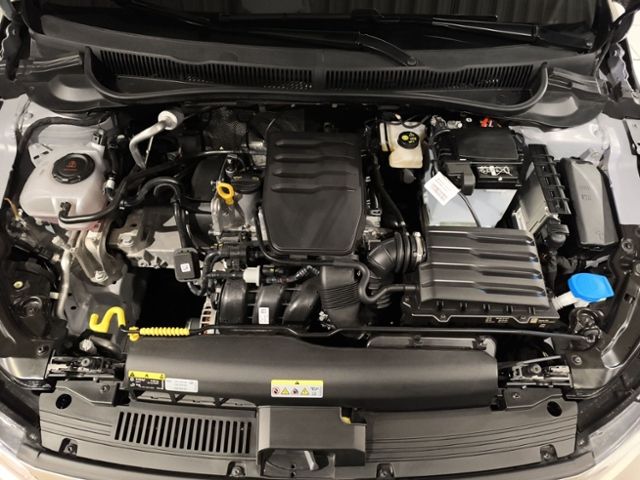 Fahrzeugabbildung Volkswagen Polo 1.0 Move LED ACC CLIMATR SITZHZG ALLWETTER