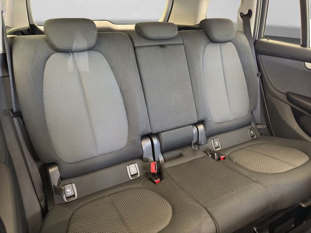 Fahrzeugabbildung BMW 220 Gran Tourer Automatik+Kamera+Pano+ACC+HUD