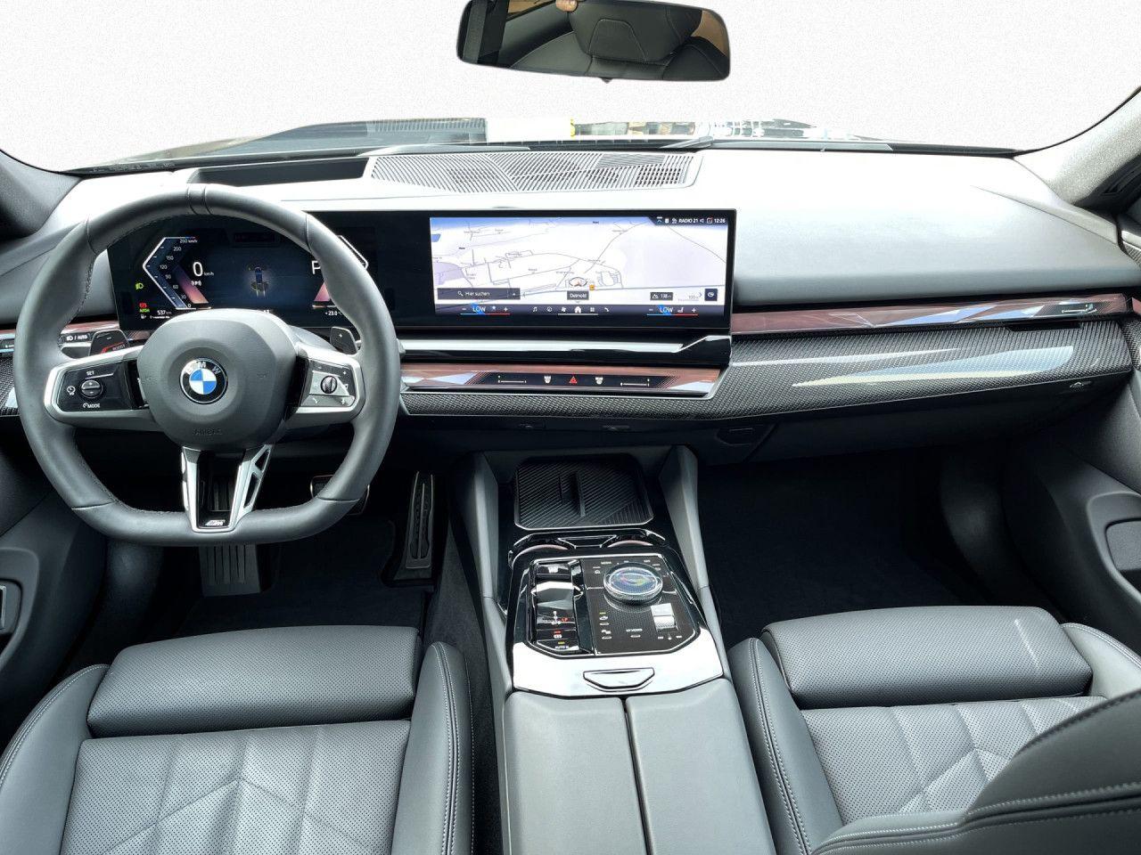 BMW 520d Touring M Sport AHK,STHZ,360°,H/K,HUD,ST