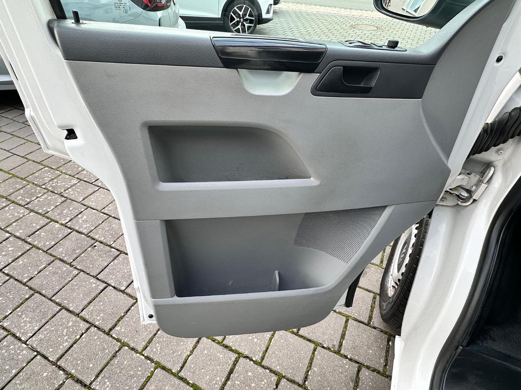 Volkswagen T5 Transporter