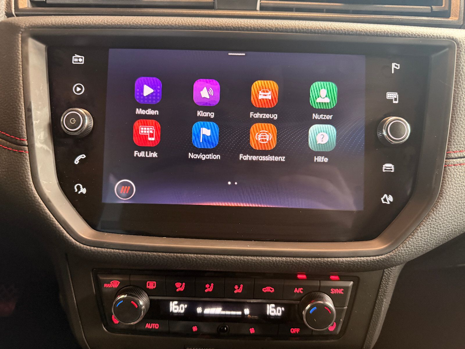 Fahrzeugabbildung SEAT Ibiza FR/ACC/KAMERA/LEDER/APPLE/LED