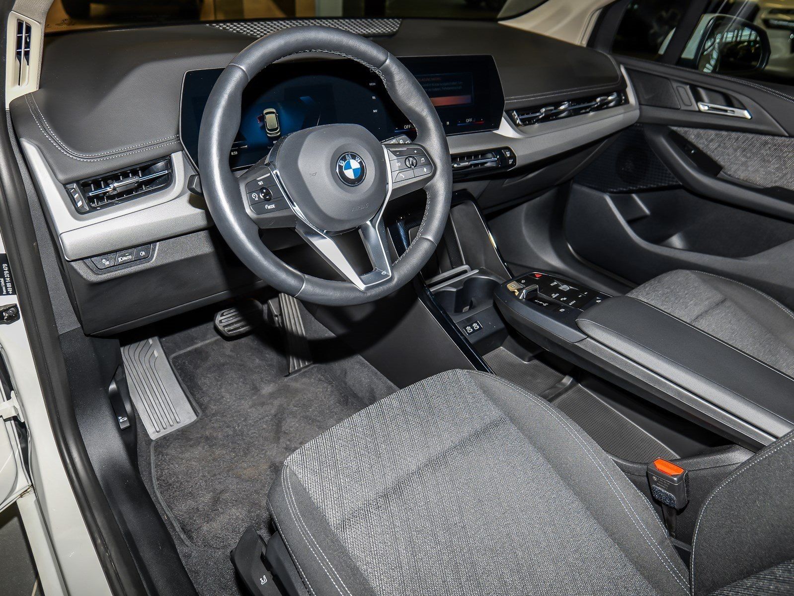 BMW 220 Active Tourer - Bild 16
