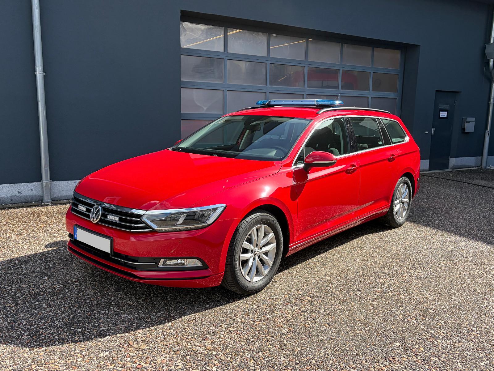 Volkswagen Passat Variant 1,6 TDi *Feuerwehr, KdoW,ELW*