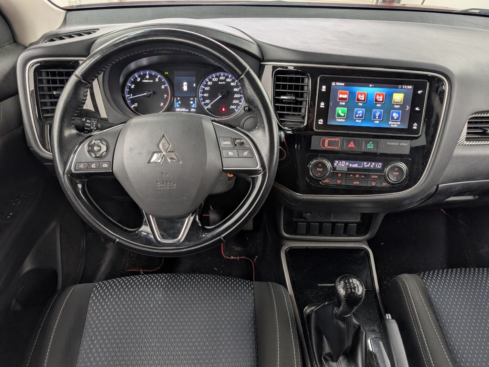 MITSUBISHI Outlander 2.0 MIVEC Edition Kamera SHZ – Bild 14