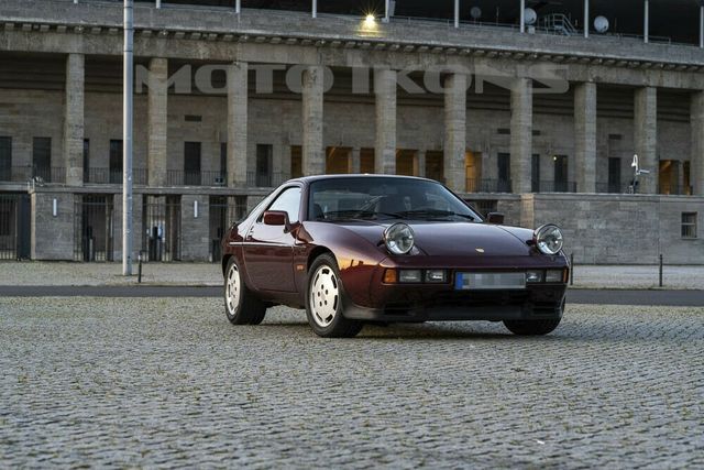 Porsche 928 S