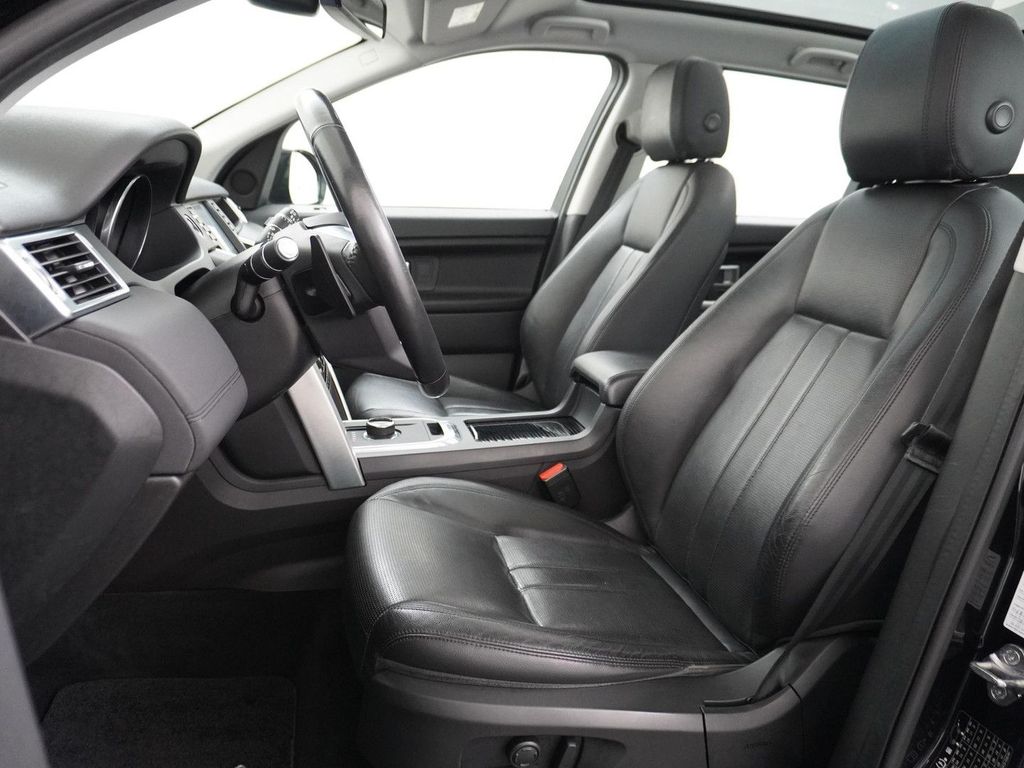 Land Rover Discovery Sport 2.0 TD4 HSE panorama dach AHK au