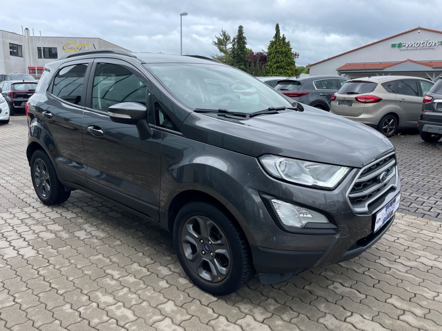 Fahrzeugabbildung Ford EcoSport C&C Klimaanlage Navi PDC SHZ heizb WSS