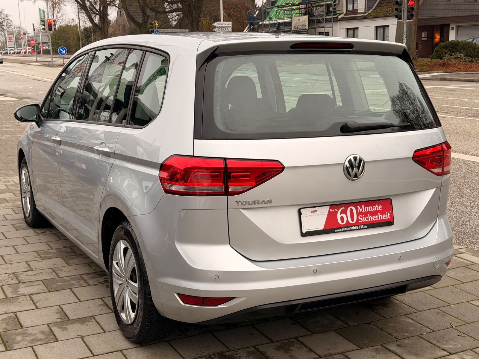 Touran Trendline *7-Sitze*Tempomat*ParkPilot*