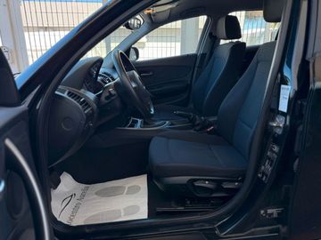 BMW 118 - 12