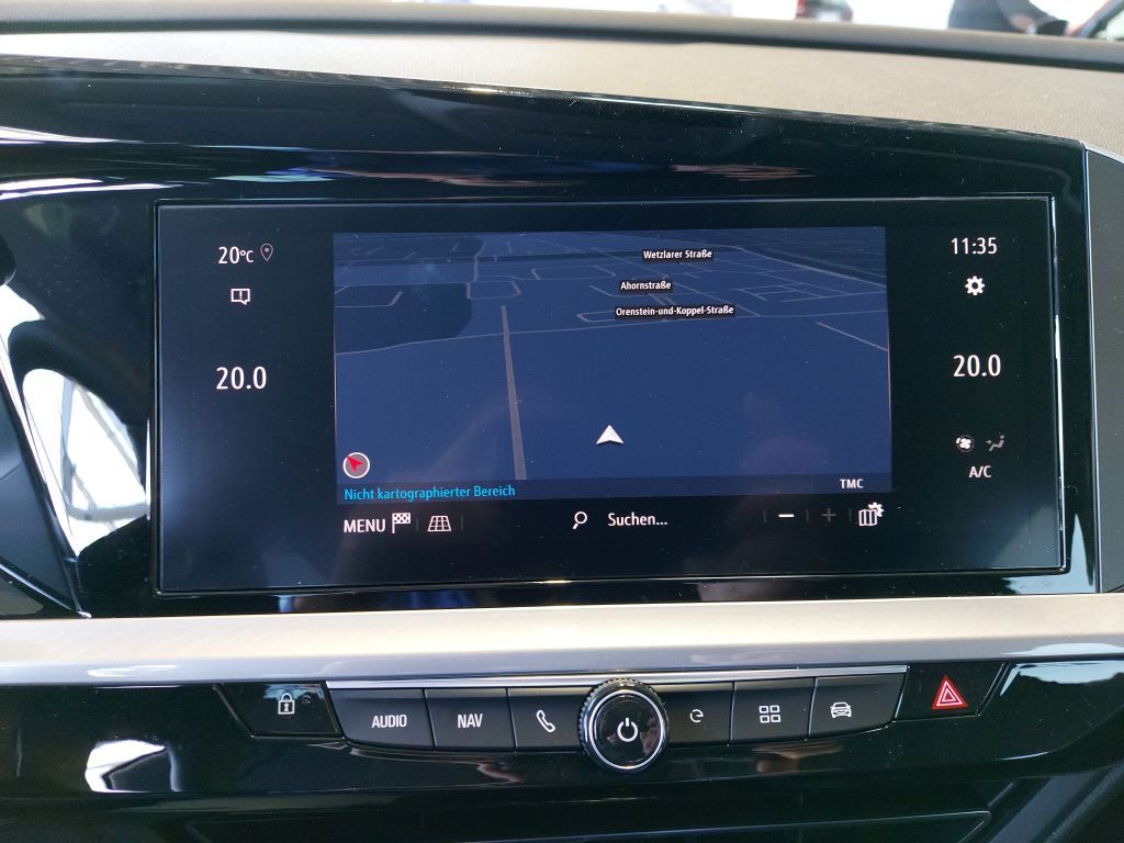 Fahrzeugabbildung Opel Grandland PIH 1.6 AT Ultimate+LED+Sitzheiz+Leder