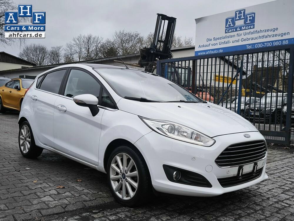 Ford Fiesta Ecoboost Titanium PDC SHZ KLIMA