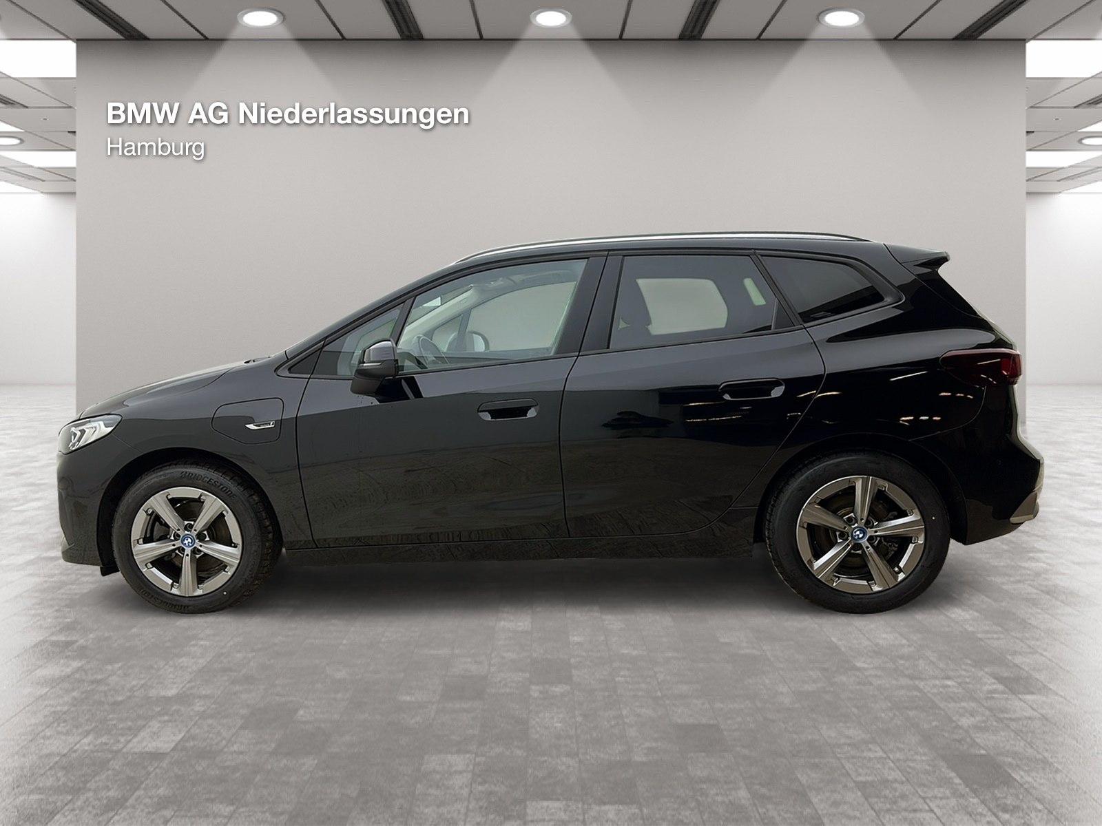 BMW 225e xDrive Active Tourer AHK Kamera Pano.Dach