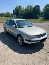 Volkswagen VW Passat 3B 1.9TDI 110ps/Automatik/ Klima... - Volkswagen Passat aus 1997: TDI