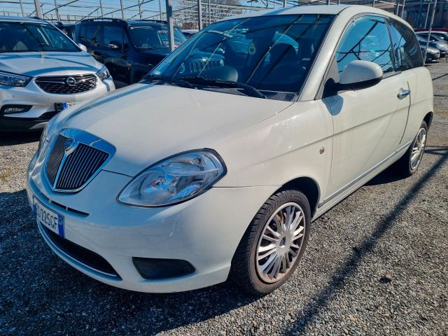 Lancia Ypsilon 1.2 69 CV Diva