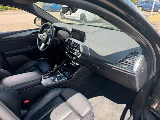 Fahrzeugabbildung BMW X4 M40 Leder+HUD+LED+HarmanKardon+Spur+Toterwink