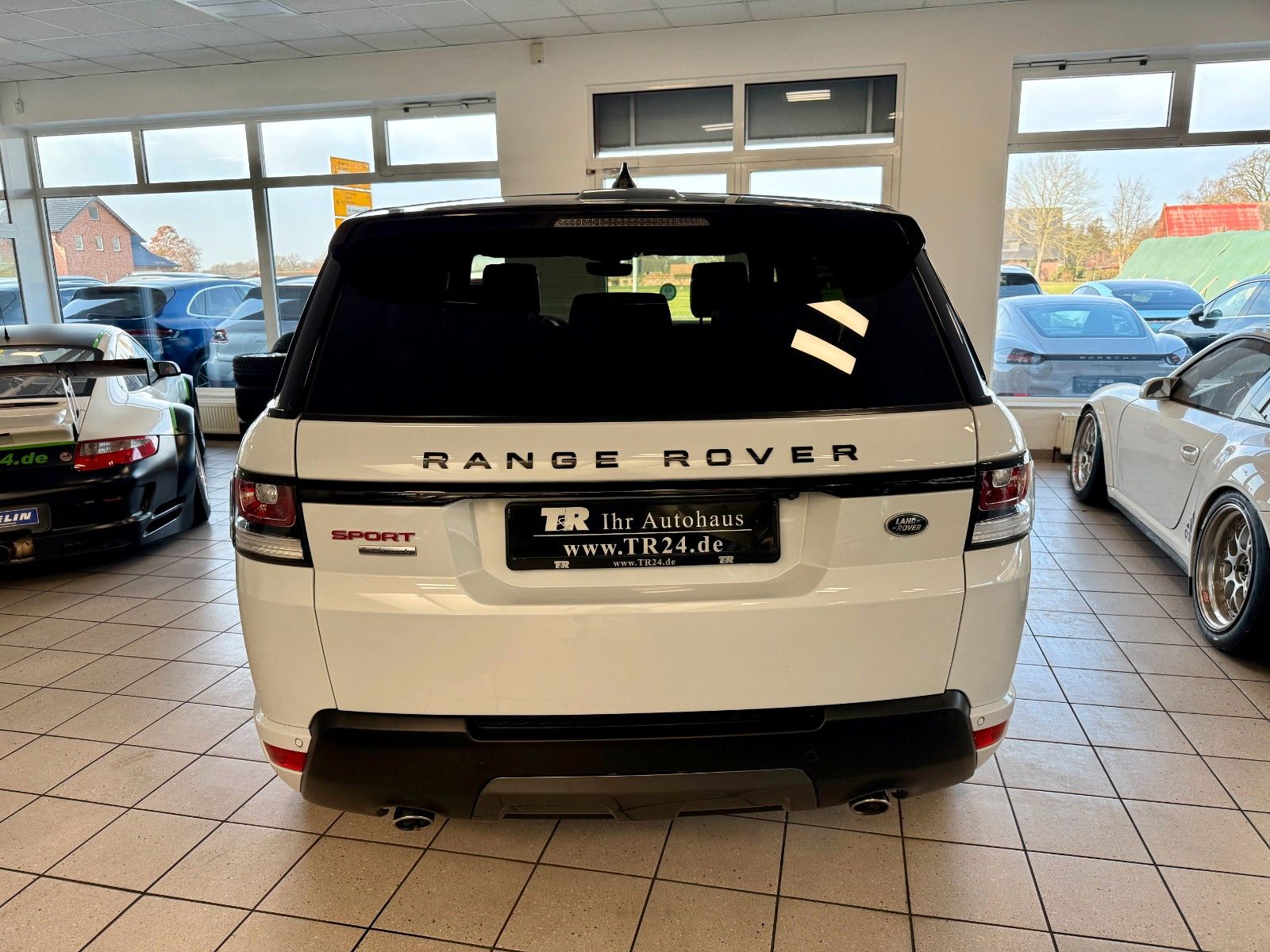 Fahrzeugabbildung Land Rover Range Rover Sport 3.0 SDV6 Autobiography Dynamic