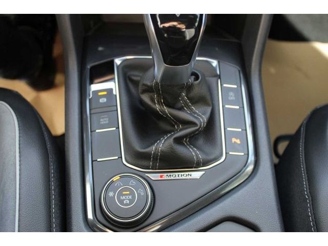 Tiguan Allspace 2.0TSI4M R-Line AHK*IQ*Kamera1HD