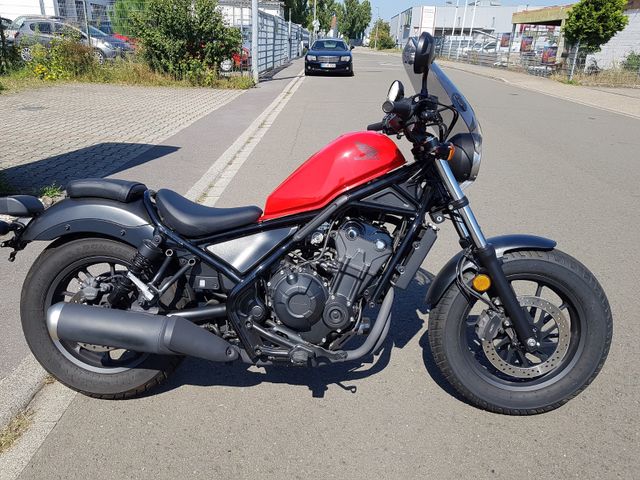 Honda CMX500 Rebel 500  * wenig KM *