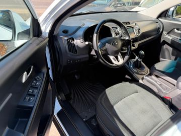 KIA Sportage - 10