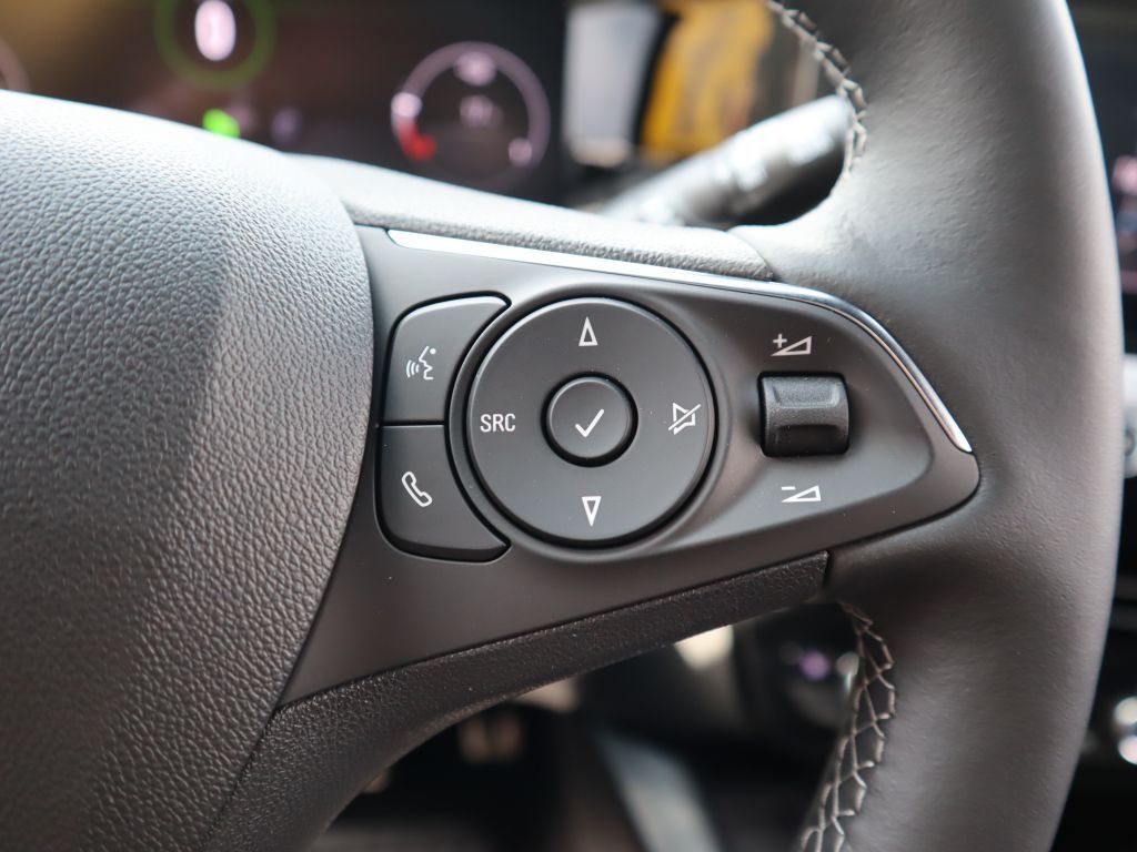 Fahrzeugabbildung Opel Mokka-e Ultimate (B/B)