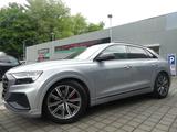 Audi Q8 50 TDI Quattro S Line PANO/MATRIX/AHK/STHZ/AI - Audi Q8 Gebrauchtwagen in Berlin