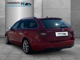 Skoda OCTAVIA COMBI 2,0 TDI PREMIUM EDITION LEDER ACC - Skoda Octavia: Premium Edition