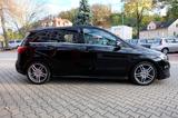 Mercedes-Benz B 180 AMG LINE|LED|XENON|KEYLESS-GO|NAVI|SHZ - Mercedes-Benz B-Klasse Gebrauchtwagen in Dresden