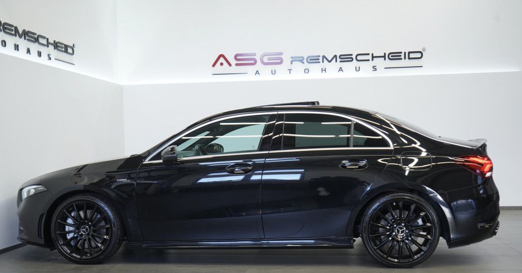 Mercedes Benz A 35 Amg