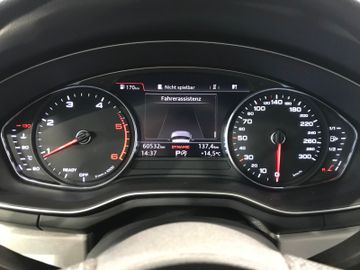 Audi A4 Avant 40 TDI sport S-LINE XEN SHZ DSG AHK NAV