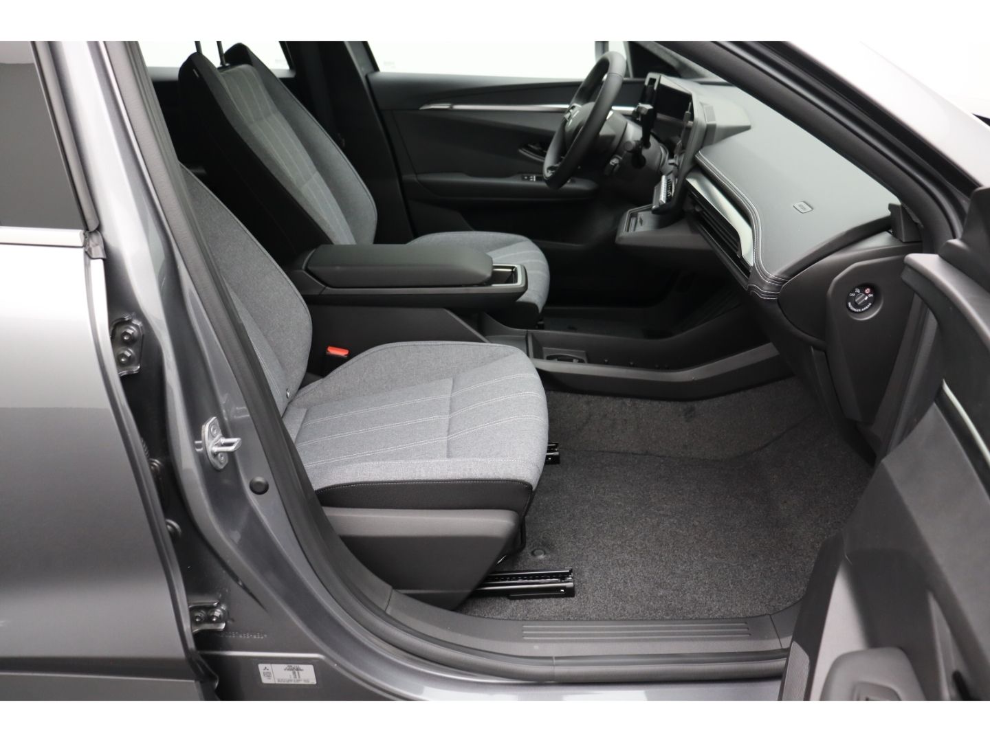 Fahrzeugabbildung Mitsubishi Eclipse Cross Diamant Plus 11 KW ACC LED SHZ