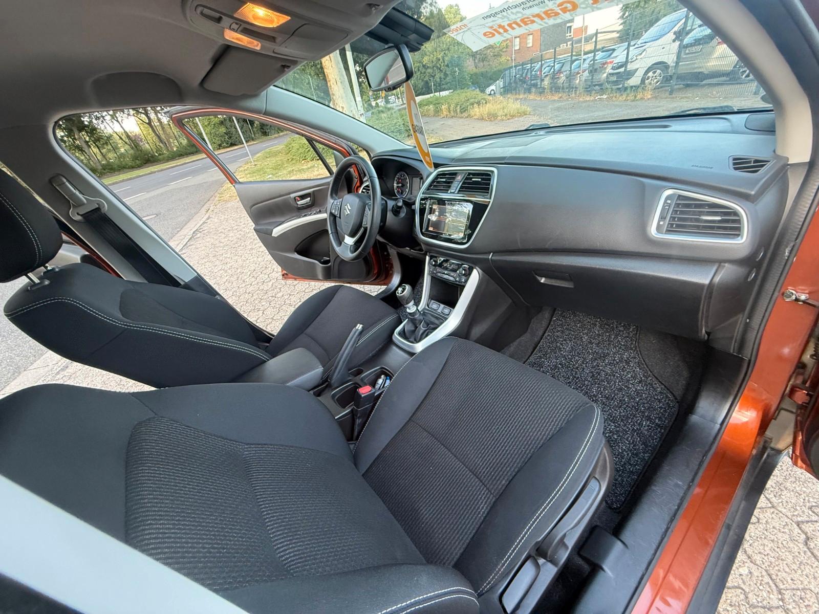 Suzuki SX4 1.4 Boosterjet S-Cross Cmfor LED Kamera SHZ