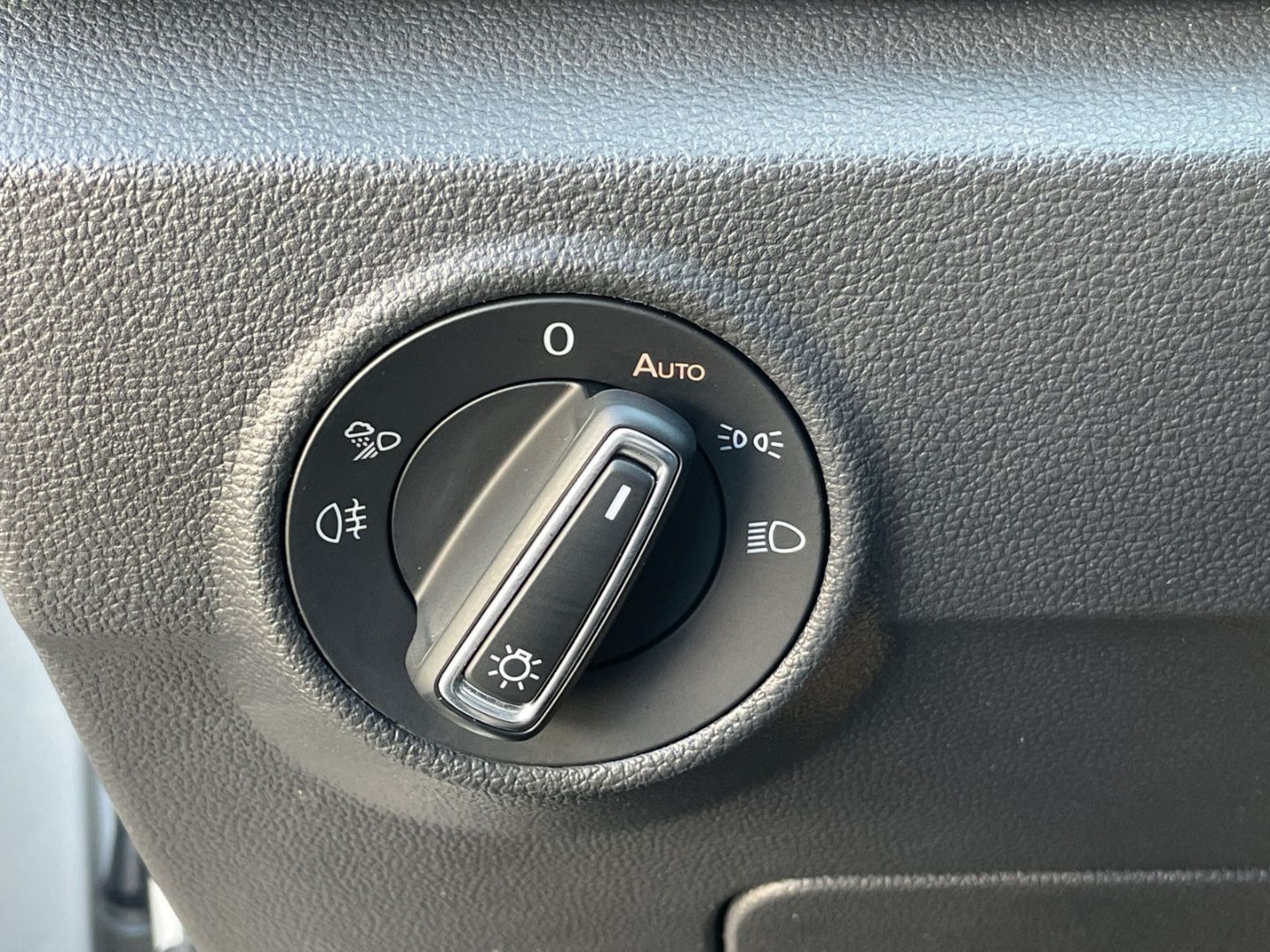 T-Roc 1.5 TSI DSG Style AHK/ACC/App-Con/LED Plus